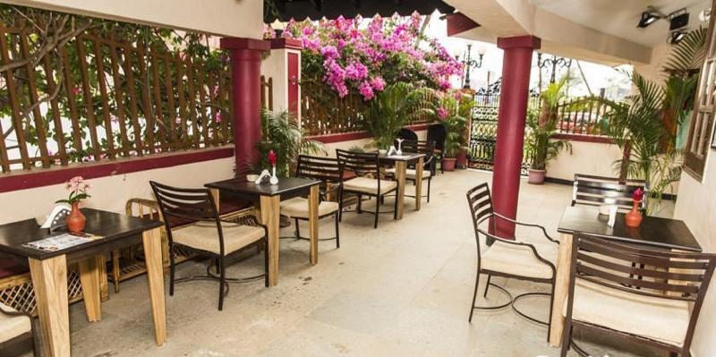 Shikara Beach Resort 케이브로심 외부 사진